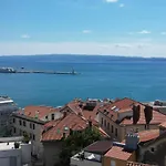 Prime Location Penthouse With A Large Terrace