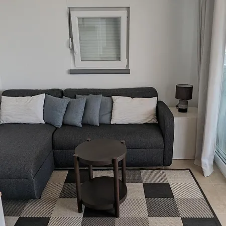 Prime Location Penthouse With A Large Terrace *