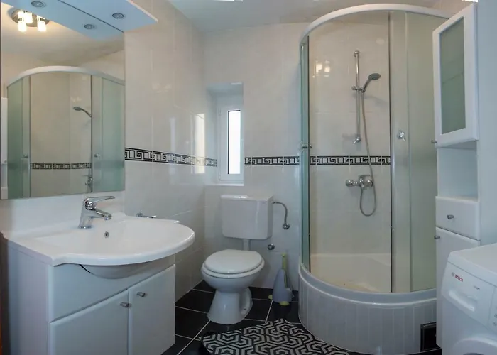 Prime Location Penthouse With A Large Terrace Apartment *